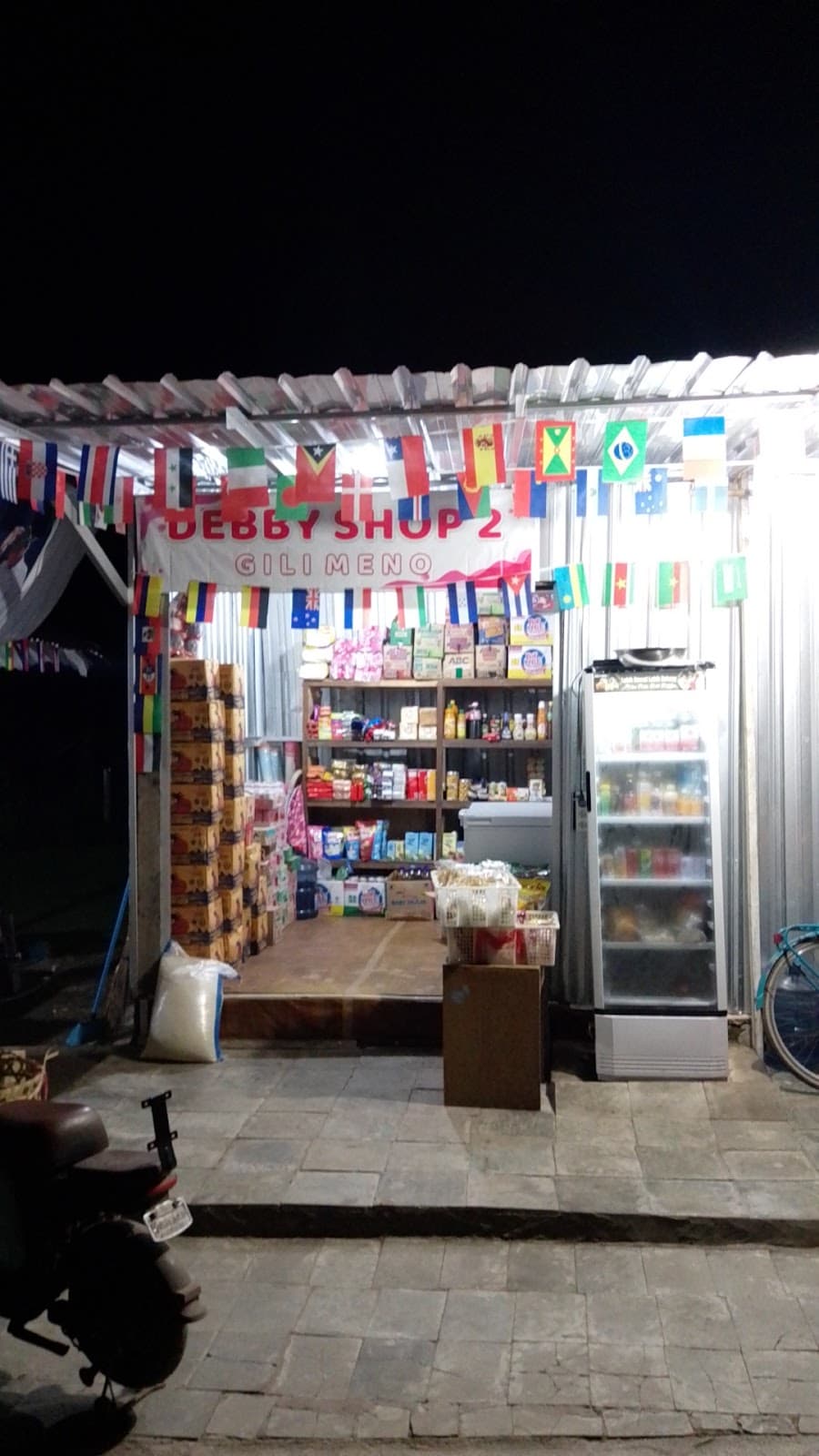 Debby Shop
