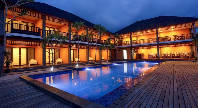 Sunset House