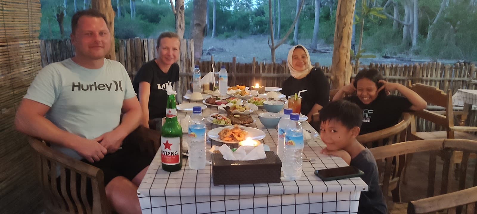 Tip of the Tongue Warung